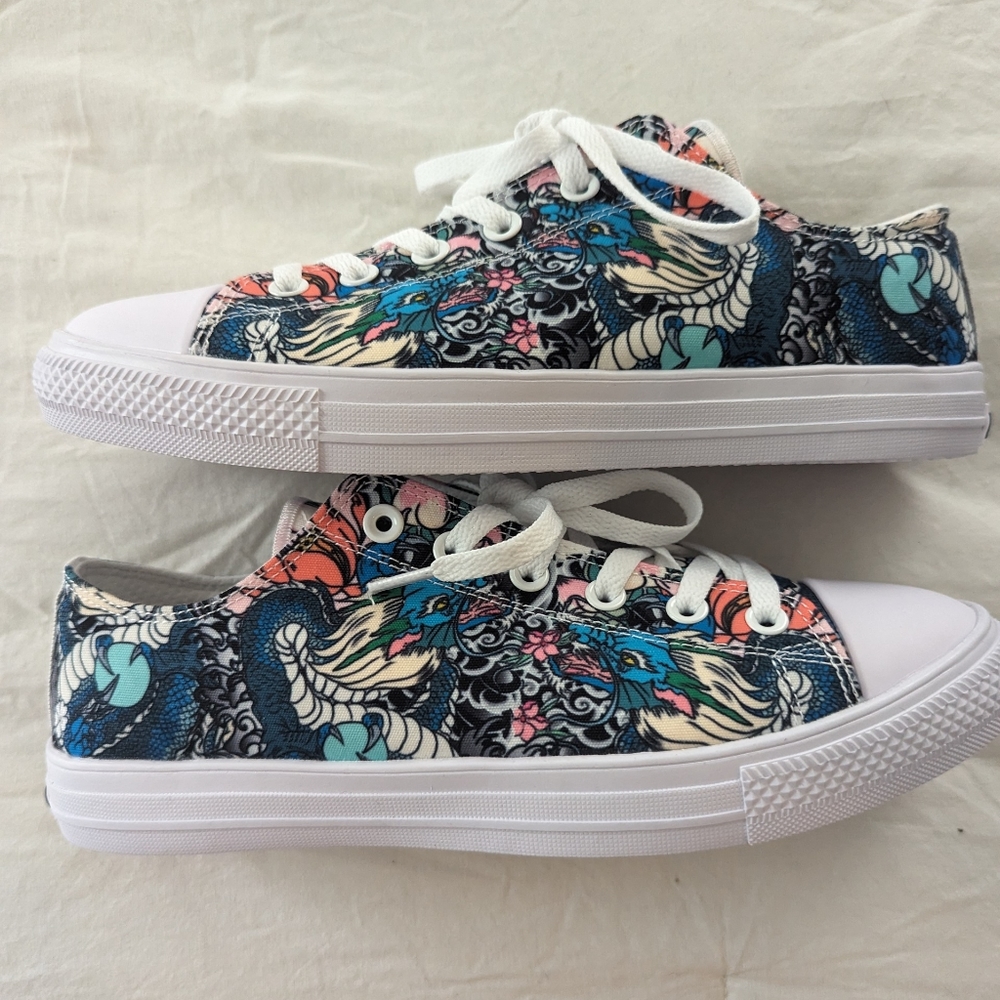 NWB RAAD Japanese Tattoo Low Top Shoes